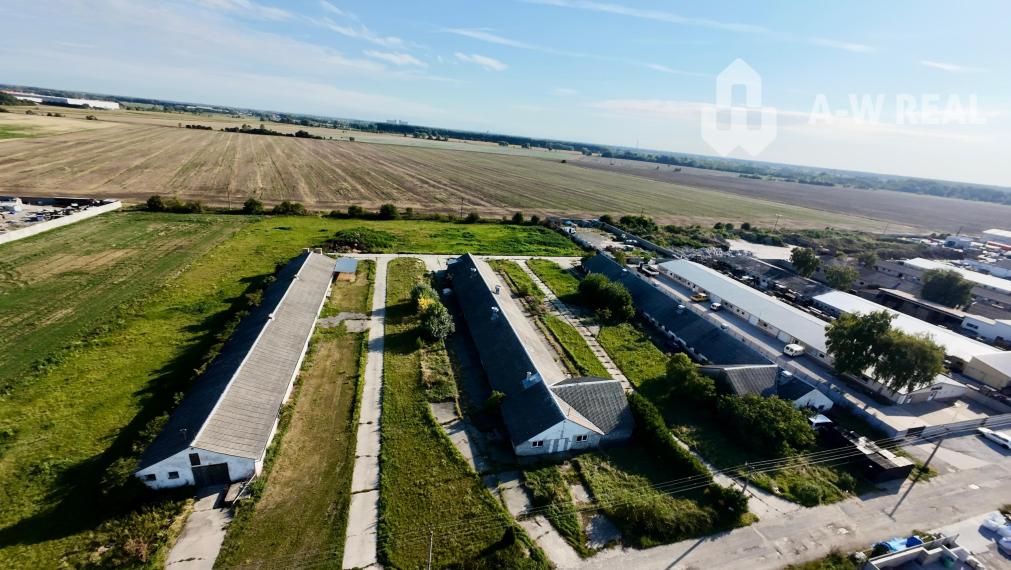 Kostolné Kračany - skladový - prevádzkový priestor na prenájom