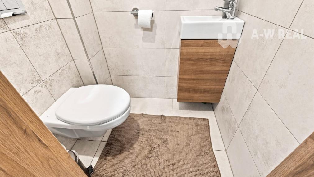 Kvalitná rekonštrukcia rodinný dom v západnej lokalite mesta.