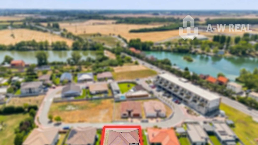 Moderný 4-izbový rodinný dom s garážou  v TOP lokalite pri termálnom kúpalisku v Dunajskej Strede