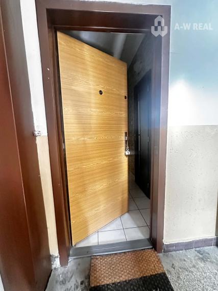 Na prenájom priestranný a čiastočne  zariadený 1 izbový byt  s loggiou  vo východnej časti mesta  - NOVÁ VES  -Dunajská  Streda