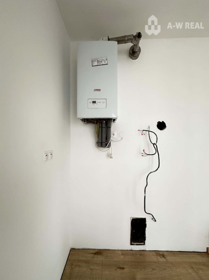NA PREDAJ  Kompletne zrekonštruovaný 3-izbový tehlový byt s balkónom v Dunajskej Strede