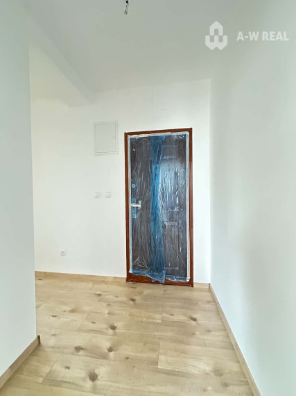 NA PREDAJ  Kompletne zrekonštruovaný 3-izbový tehlový byt s balkónom v Dunajskej Strede