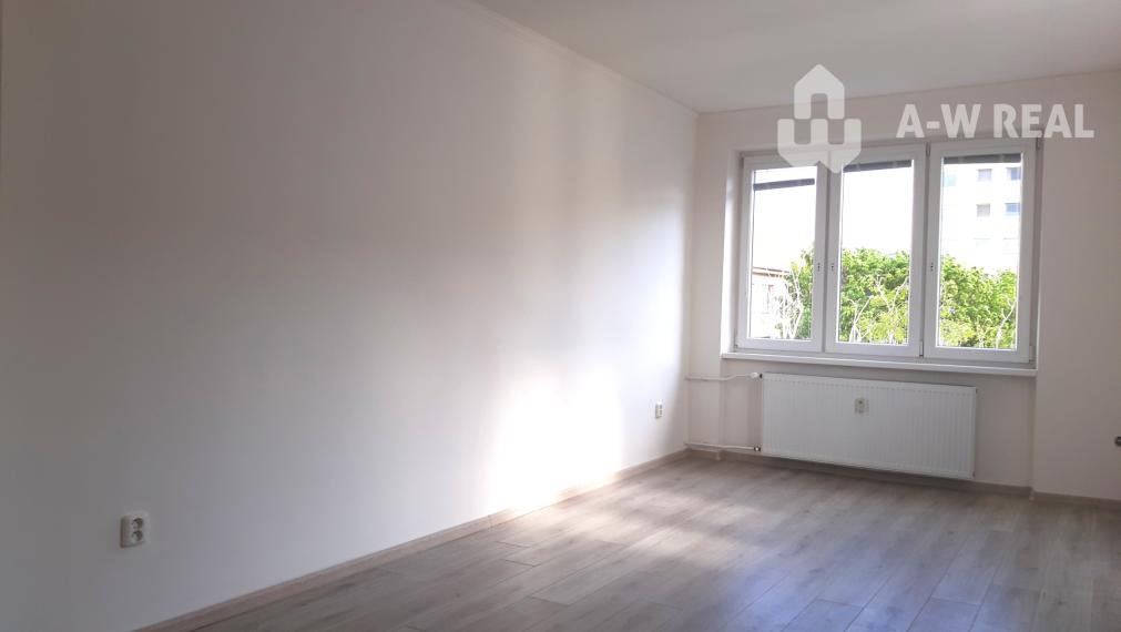 Na prenájom útulný 2 izbový byt s balkónom od 1. novembra