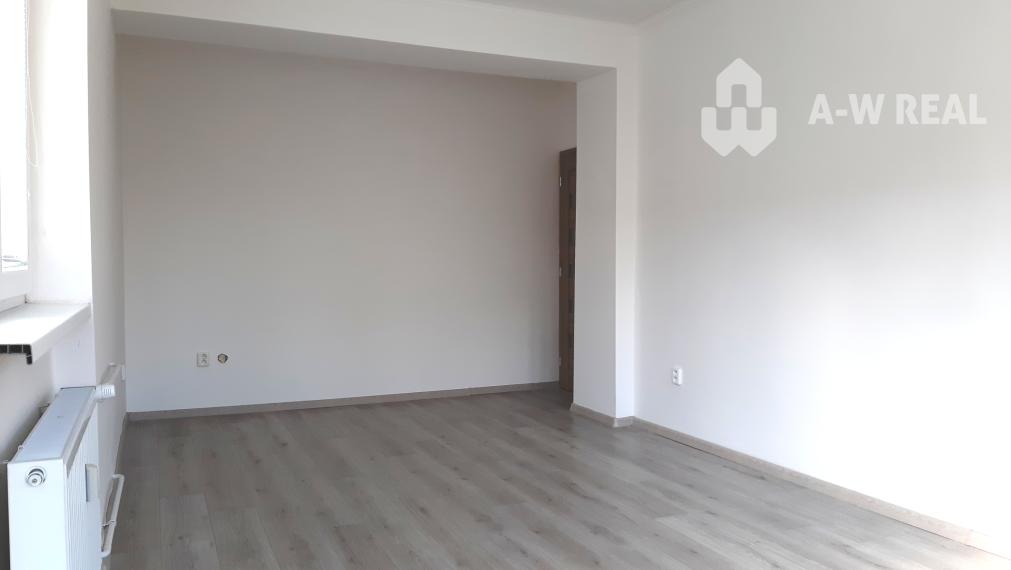 Na prenájom útulný 2 izbový byt s balkónom od 1. novembra