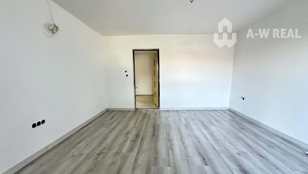 Na predaj starší, čiastočne zrekonštruovaný 3 izbový rodinný dom v obci Okoč