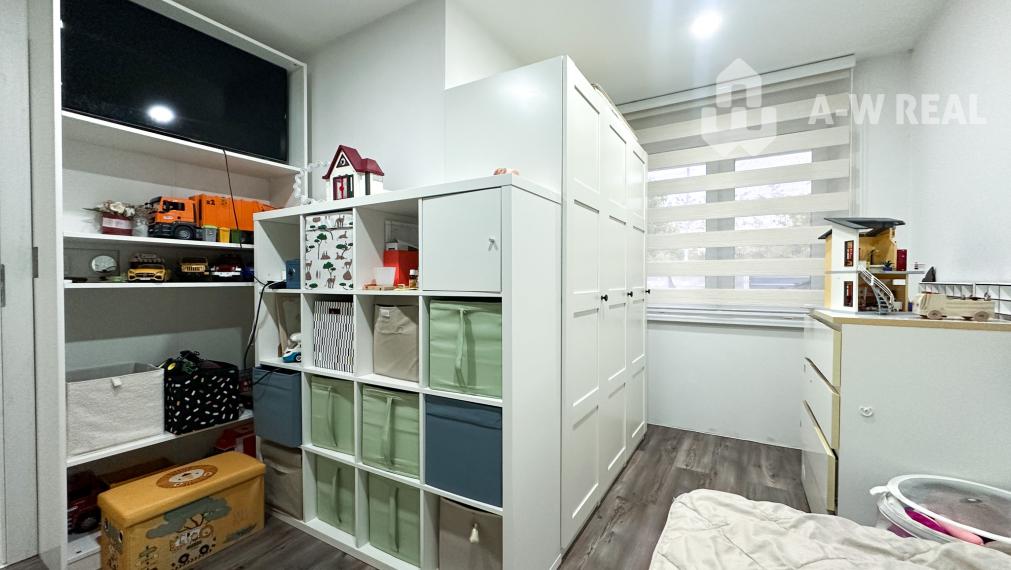 EXKLUZÍVNA PONUKA!!! Váš vysnívaný domov čaká! 5-izbový rodinný dom s bazénom, dvojgarážou a letnou kuchyňou na veľkolepom pozemku 1520 m2 v obci Veľké Blahovo