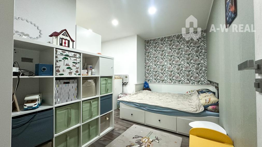EXKLUZÍVNA PONUKA!!! Váš vysnívaný domov čaká! 5-izbový rodinný dom s bazénom, dvojgarážou a letnou kuchyňou na veľkolepom pozemku 1520 m2 v obci Veľké Blahovo