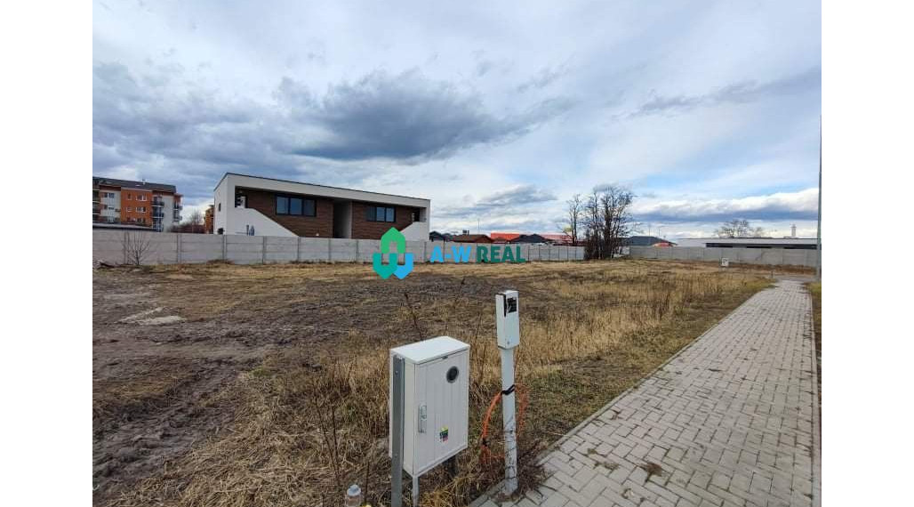 Krásny, široký stavebný pozemok na predaj v najvyhľadávanejšej časti mesta Dunajská Streda!!! Cena dohodou!!!!