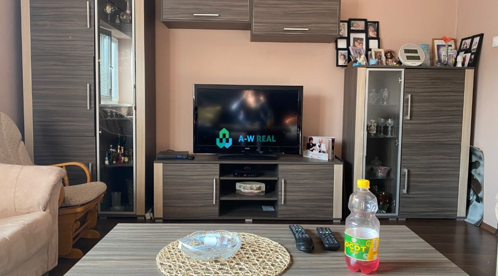 Exkluzívna ponuka - čiastočne  prerobený 4-izbový rodinný dom na predaj v Kútnikoch pri hlavnej ceste 63, 1 km od DS a 47 km od BA