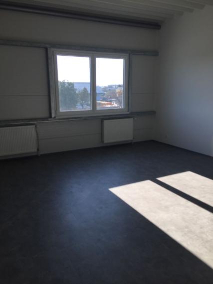 Kancelárský priestor 37,5 m2 na prenájom oproti OD TESCO v Dunajskej Strede od 250 EUR/mesiac!!!!