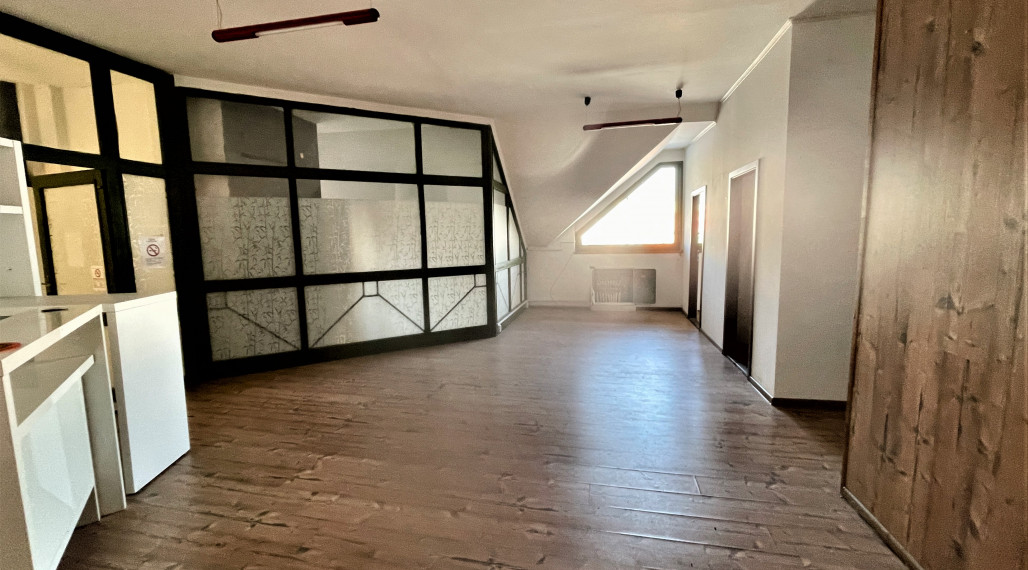 Kancelárske priestory na prenájom v centre Dunajskej Stredy