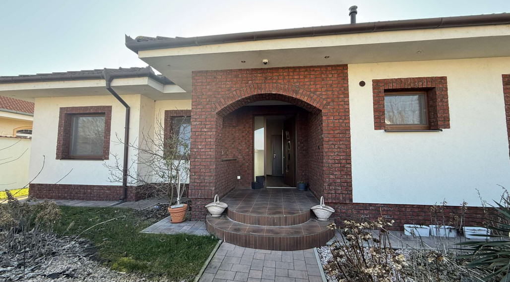 Útulný, kvalitne postavený rodinný dom 📞 0903 509 294