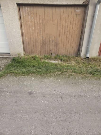 Ponhúkame na predaj garáž v meste Dunajská Streda, výborná lokalita