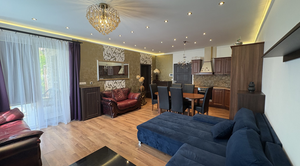 Skvelá ponuka! Krásny, príjemný 3-izbový rodinný dom so skrytou terasou na predaj, záhradný domček + altánok