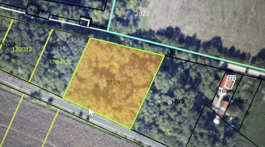 PREDAJ: investičný pozemok v obci Kútniky!!!