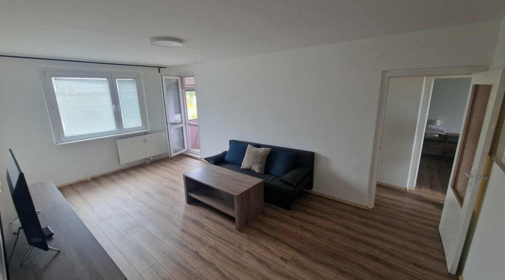 DUNAJSKÁ STREDA – PREROBENÝ 3-IZBOVÝ BYT V SEVERNE ČASTI MESTA