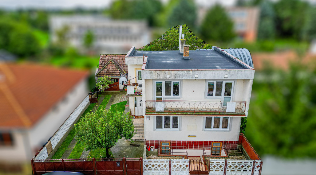 Na predaj 5 izbový rodinný dom s malým pozemkom  v obci Dolný Štál