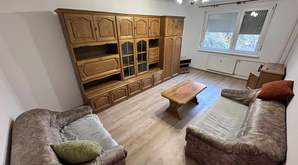 Na prenájom 2 a pol izbový byt v centre mesta  Dunajská Streda