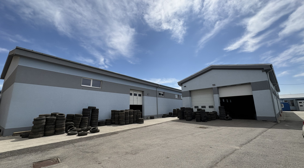 TOP PONUKA: Strategický priemyselný areál v Orechovej Potôni – Priame napojenie na R7 a železnicu - CENA NA VYŽIADANIE v RK