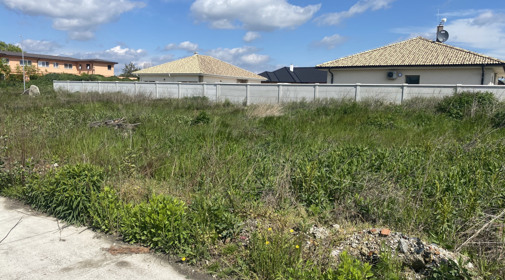 ☎️0917656551📞Znížená cena!!!Stavebný pozemok na predaj v obci LEHNICE - Veľký Lég, 640 m2