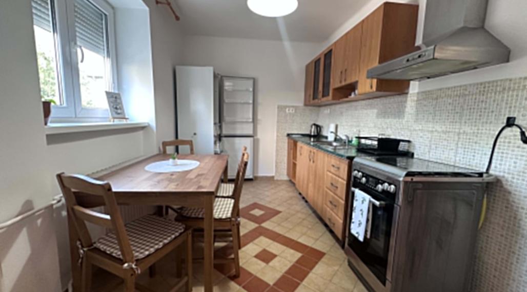 ☎️ 0918197701 Na prenájom 1 izbový byt v centre mesta na Jesenského ulici v Dunajskej Strede