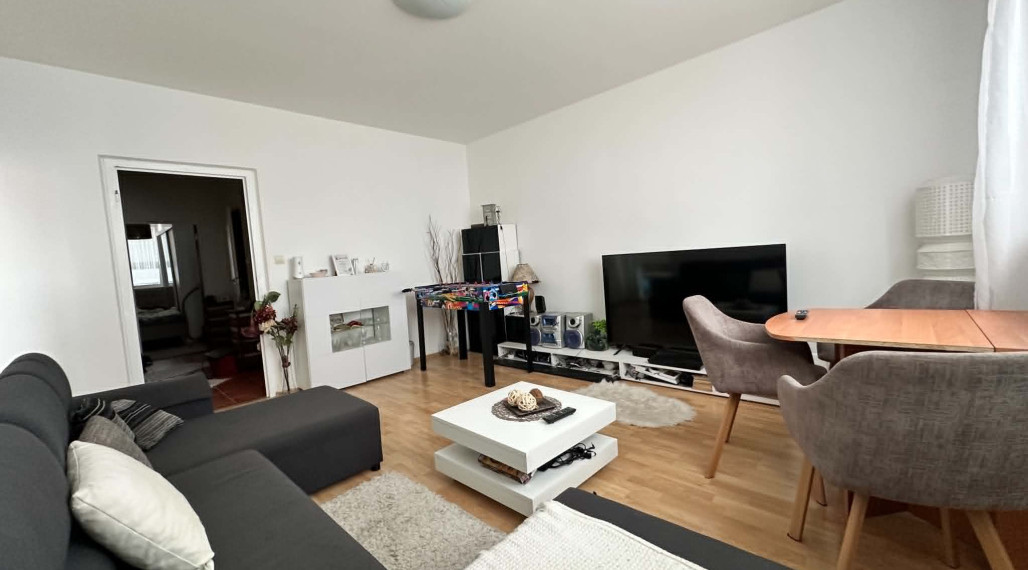 ☎️ 0918197701 🏆 PREMIUM PONUKA: Slnečný  3-izbový byt s balkónom a 2 parkovacími miestami v Dunajskej Strede