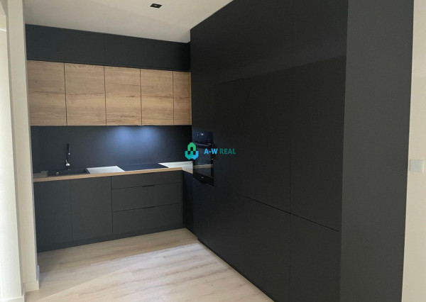 Voľný od 15 augusta!!!!  Moderný 2 izbový byt na prenájom