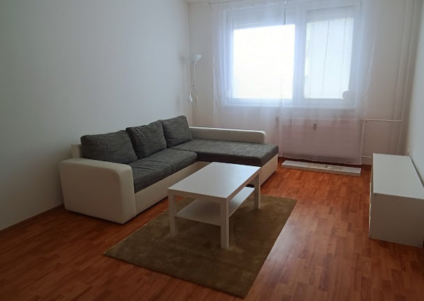 3-izbový byt na prenájom v centre mesta Dunajskej Stredy