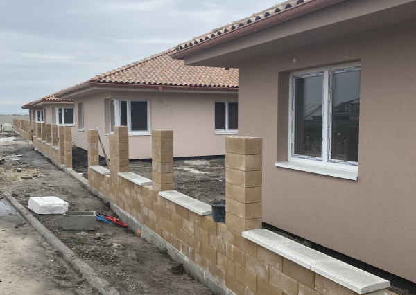 Horná Potôň: Predaj-kvalitná NOVOSTAVBA- rodinné domy - 4 izbové bungalovy s pozemkom - samostatne stojace RD