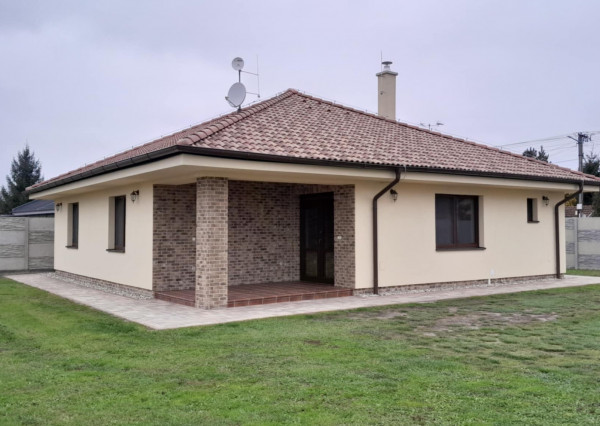Novostavba rodinného domu blízko R7.