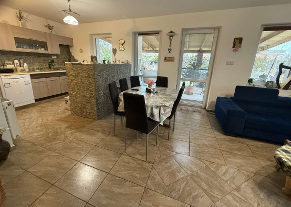 📞 0903 509 294 - Rodinný dom na 10a pozemku