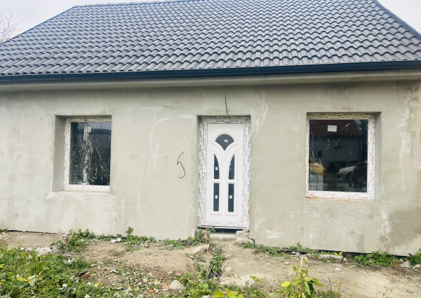 Na predaj 2 rodinné domy na jednom pozemku,Dunajská Streda,blízko kúpaliska