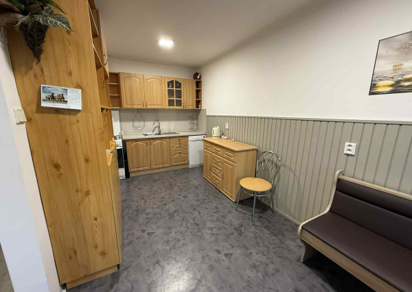 Ponúkame na prenájom 4izbový byt v Dunajskej Strede