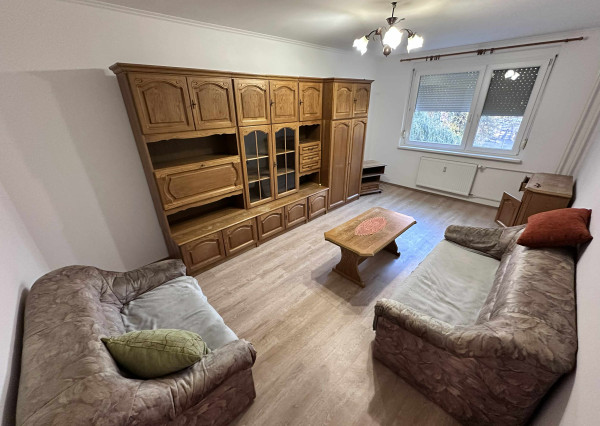 Na prenájom 2 a pol izbový byt v centre mesta  Dunajská Streda