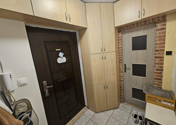 📞0903 509 294 Zrekonštruovaný 3-izbový byt s balkónom v DS
