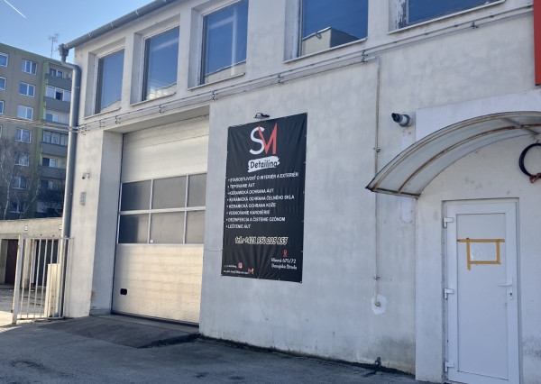 0911 234 656 Prenájom skladový priestor v centre mesta + vlastné parkovanie